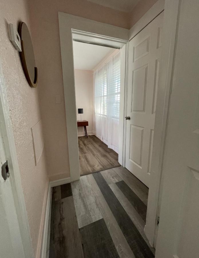 Apartment The Blue Wave Unit B St. Petersburg